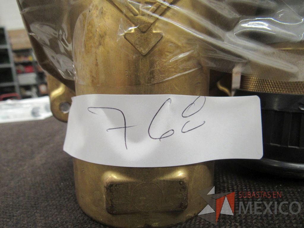 Lote 115 - Lote de herramientas para construcción como derivaciones, codos y niples - Imagen 98