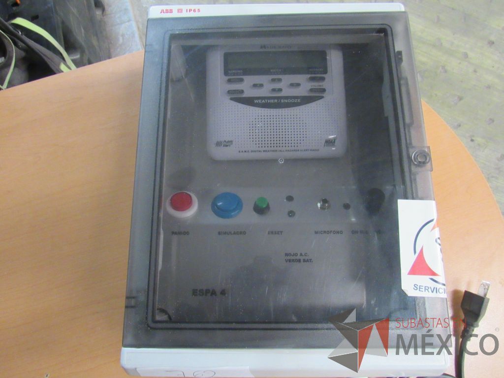 Lote 187 - Equipo de alerta sísmica gabinete MIDLAND - Imagen 6