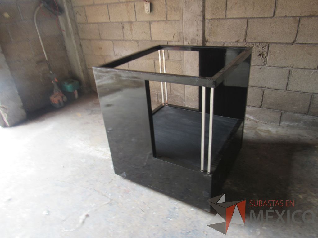 Lote 028 - Exhibidor cuadrado con 1 cajones color negro - Imagen 6