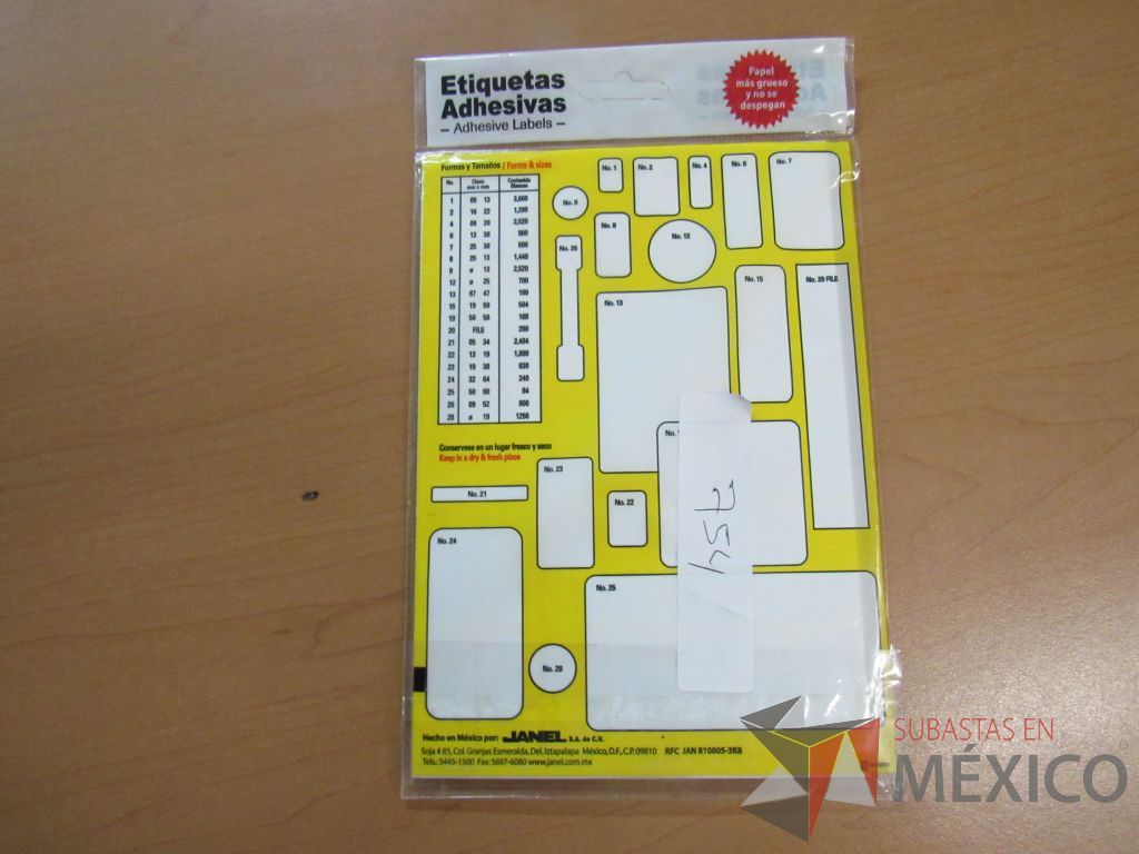 Lote 098 - Sujetadores, protectores y paquetes de sujeta documentos - Imagen 91