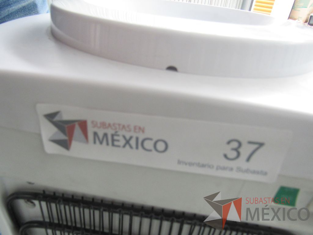 Lote 053 -Dispensador de agua, Whirlpool - Imagen 3