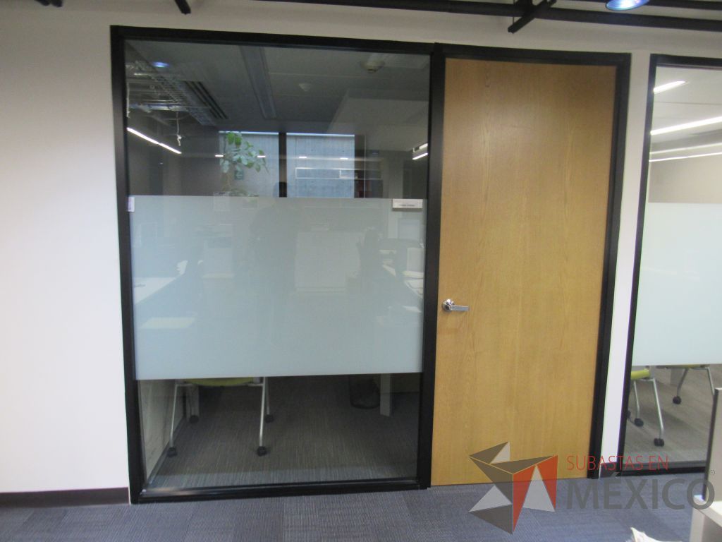Lote 403 - 11 Canceles (puertas de vidrio, puertas de madera y hojas de vidrio) - Imagen 19