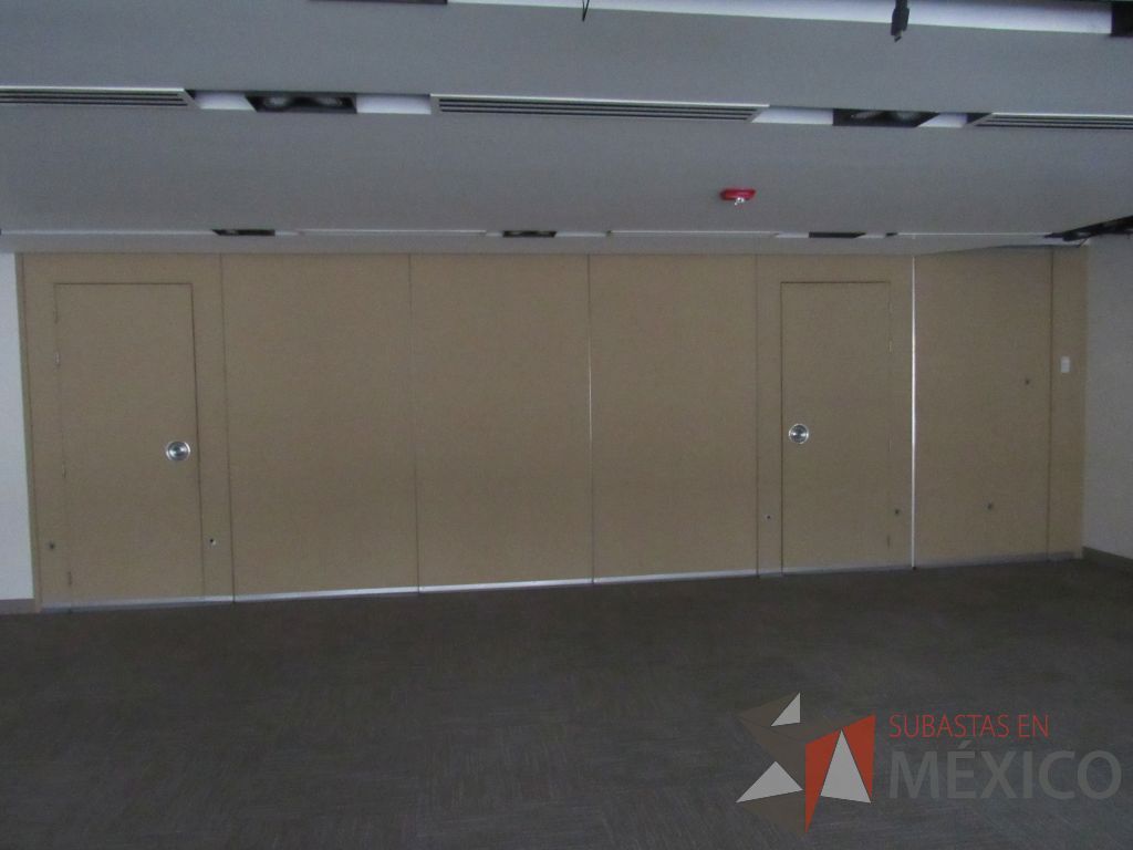 Lote 404 - 7 Piezas de muro movil color beige y 2 puertas - Imagen 5