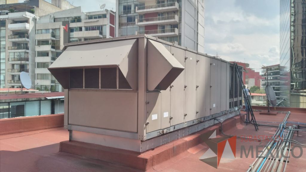 Lote 001 - Aire acondicionado YORK, Modelo: YPAL050CFC46BBDX, 50 TR, con 4 ventiladores. - Imagen 11