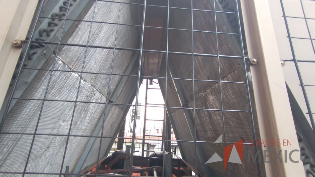 Lote 001 - Aire acondicionado YORK, Modelo: YPAL050CFC46BBDX, 50 TR, con 4 ventiladores. - Imagen 23