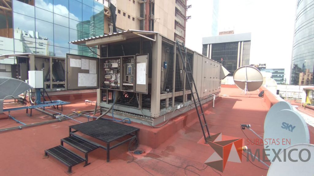 Lote 001 - Aire acondicionado YORK, Modelo: YPAL050CFC46BBDX, 50 TR, con 4 ventiladores. - Imagen 37