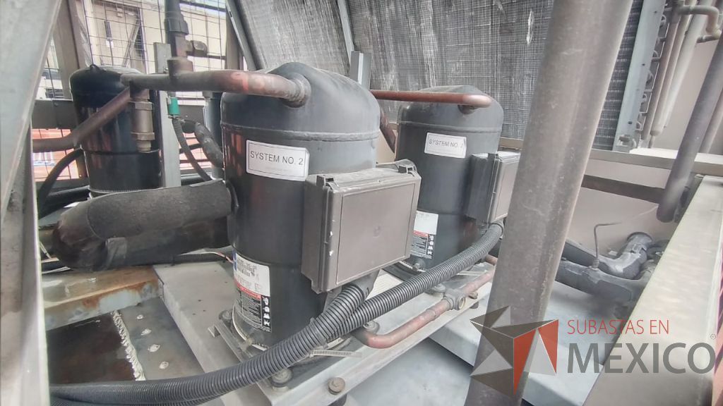 Lote 001 - Aire acondicionado YORK, Modelo: YPAL050CFC46BBDX, 50 TR, con 4 ventiladores. - Imagen 58