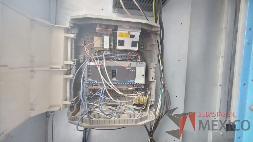 Lote 002 - Aire acondicionado YORK, Modelo: YPAL050CFC46BBDX, 50 TR, con 4 ventiladores. - Imagen 45