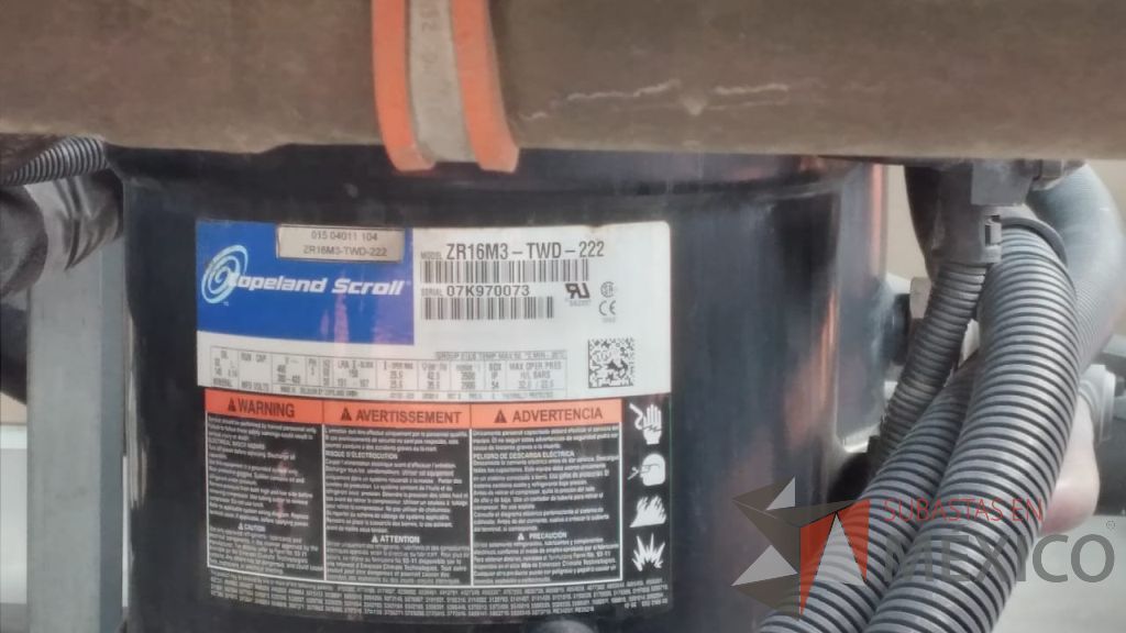Lote 002 - Aire acondicionado YORK, Modelo: YPAL050CFC46BBDX, 50 TR, con 4 ventiladores. - Imagen 54