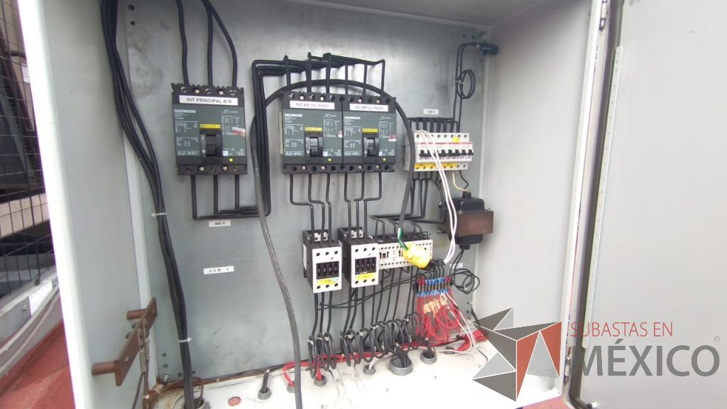 Lote 002 - Aire acondicionado YORK, Modelo: YPAL050CFC46BBDX, 50 TR, con 4 ventiladores. - Imagen 60