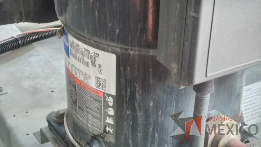 Lote 002 - Aire acondicionado YORK, Modelo: YPAL050CFC46BBDX, 50 TR, con 4 ventiladores. - Imagen 74