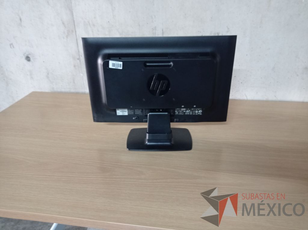Lote 140 - Computadora HP ProDesk, 4 GB RAM, 500 GB DD y Monitor HP - Imagen 11