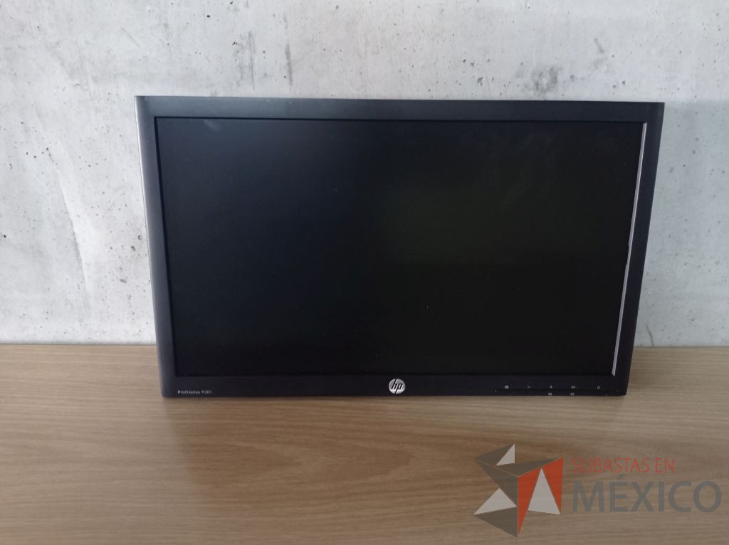 Lote 137 - Computadora HP ProDesk, 4 GB RAM, 500 GB DD y Monitor HP con brazo para montar - Imagen 10