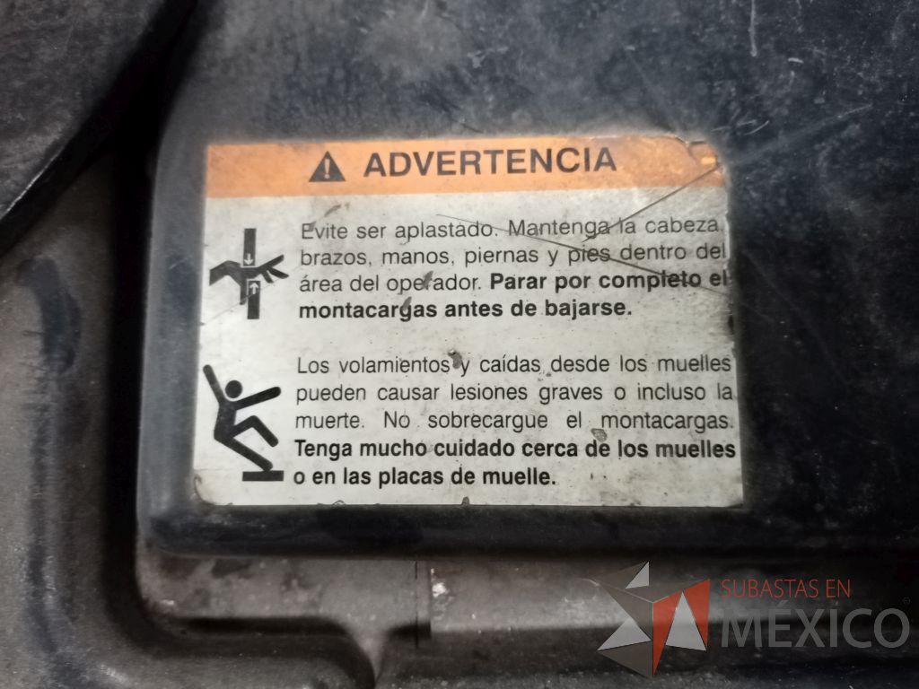 Lote 014 - Tractor de arrastre eléctrico Crown, Modelo: TR3600-200, Año: 2009 - Imagen 14