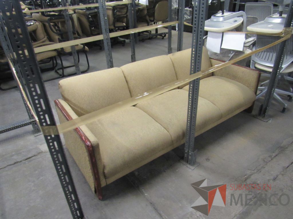 Lote 021 - 3 Mesa plegable, 1 Espejo Conyexo, 1 Mueble de cocineta, etc... - Imagen 13