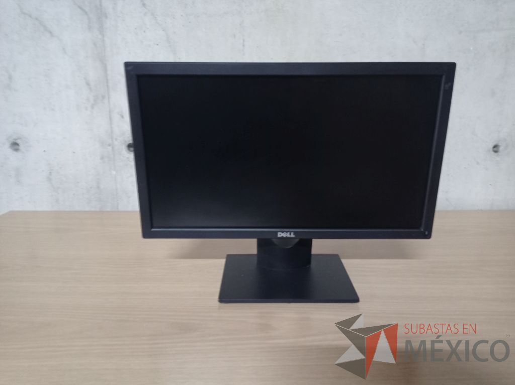 Lote 215 - Desktop Tiny Lenovo, ThinkCentre M710Q, Disco Duro 128 MB, 8GB RAM, Monitor 20" - Imagen 2