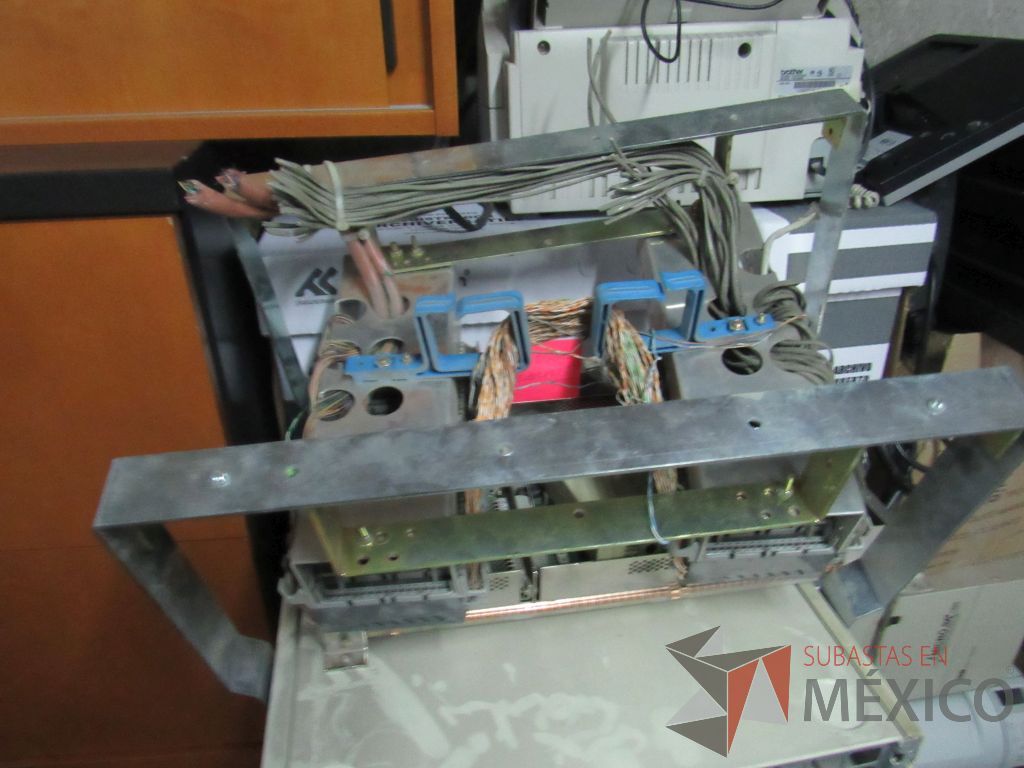 Lote 002 - Conmutador, Monitor, Impresoras, etc... - Imagen 3