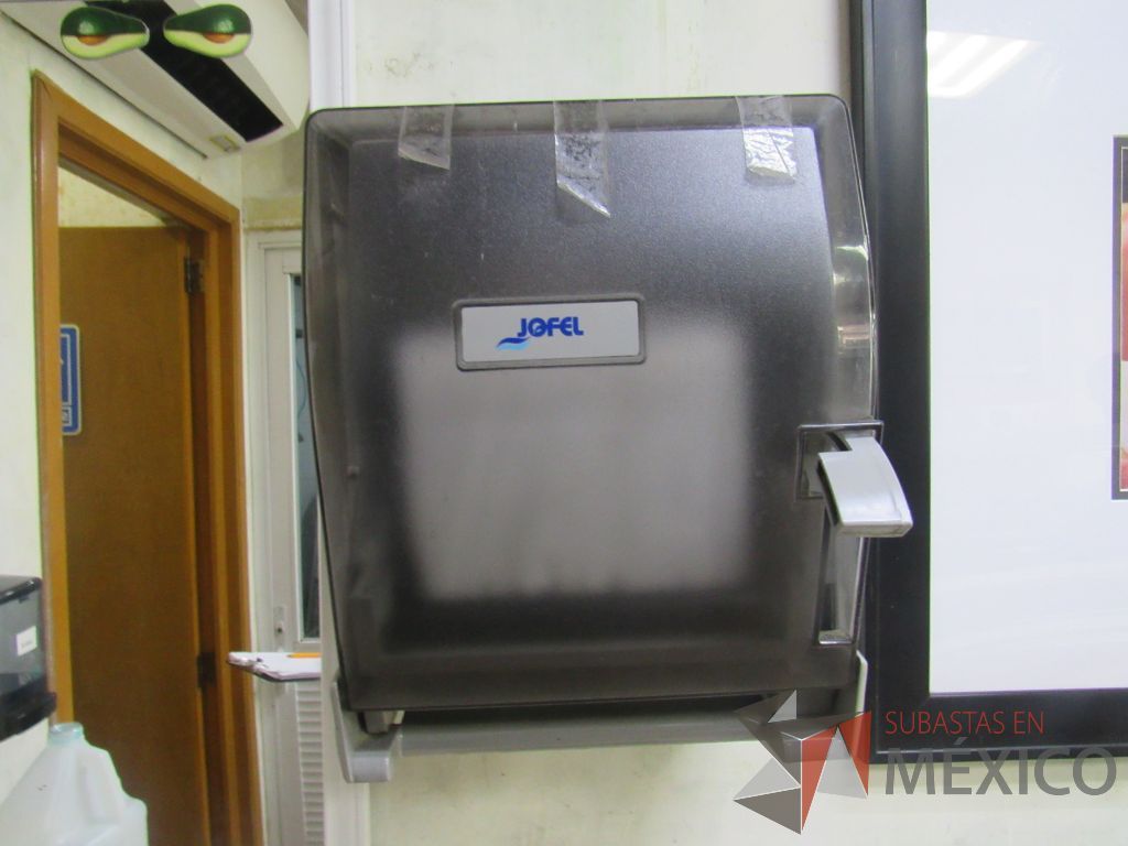Lote 021 - Dispensador de jabo, dispensador de papel, dispensador de gel y dispensador de toallas de papel - Imagen 14