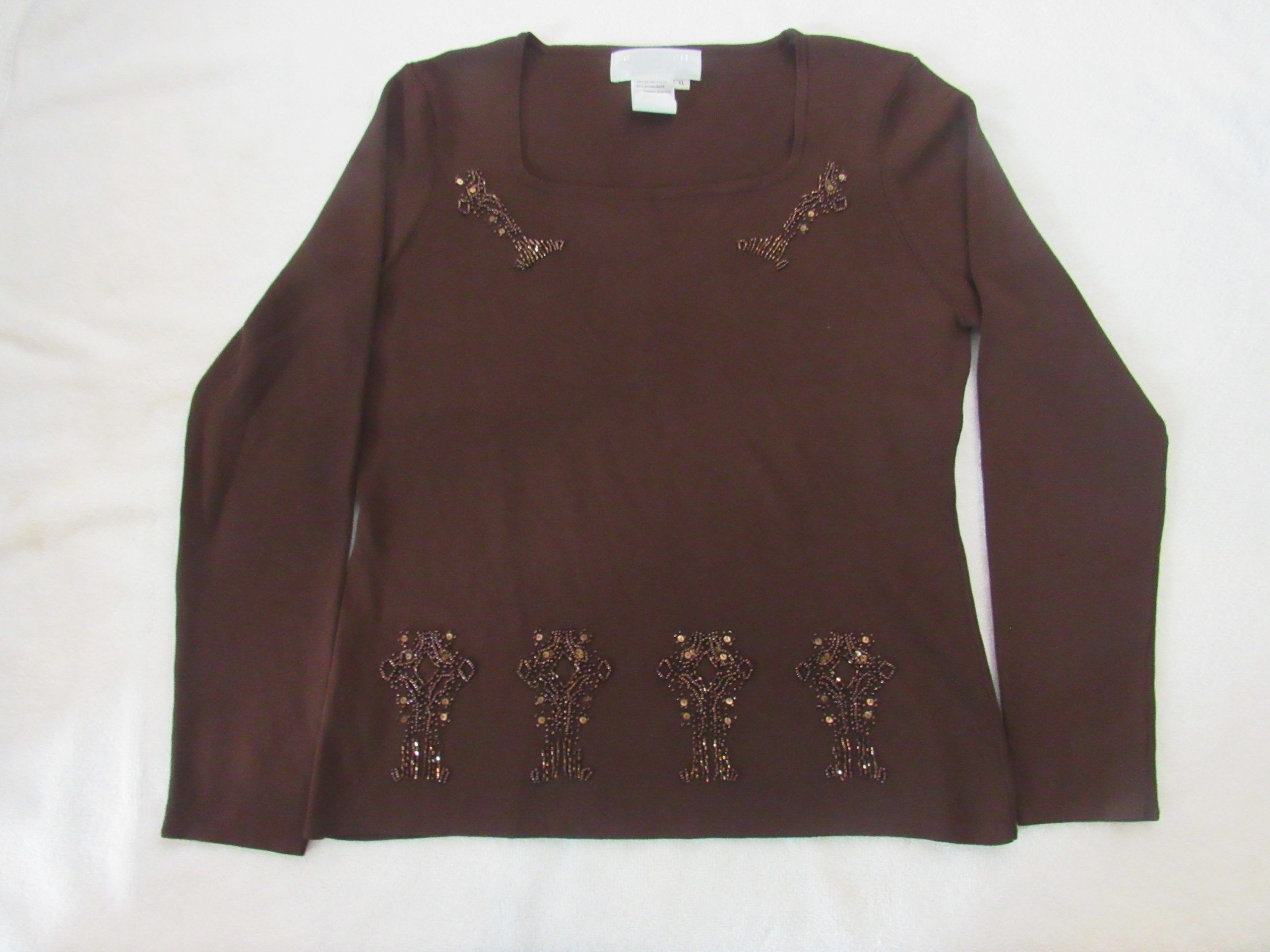 Lote 002 - 500 Blusas para dama de diferentes marcas y modelos en tallas S, M, L y XL - Imagen 10