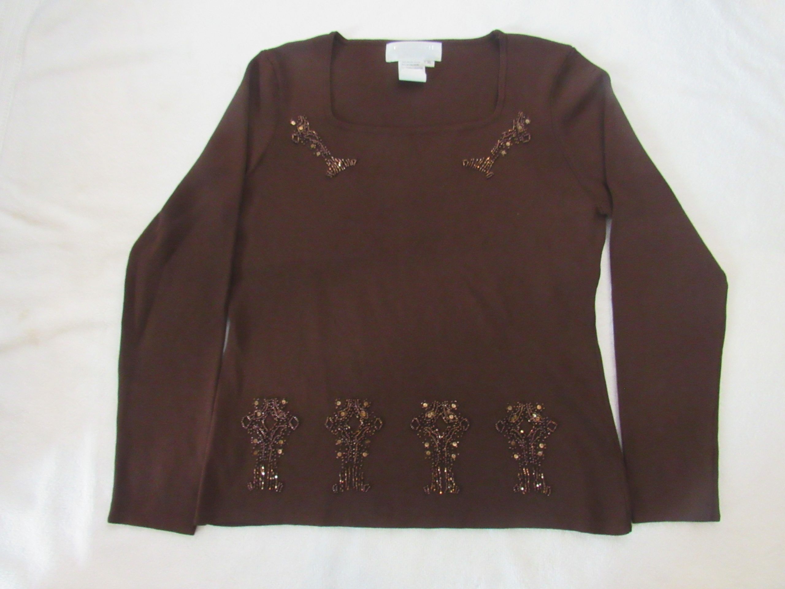 Lote 002 - 500 Blusas para dama de diferentes marcas y modelos en tallas S, M, L y XL - Imagen 11