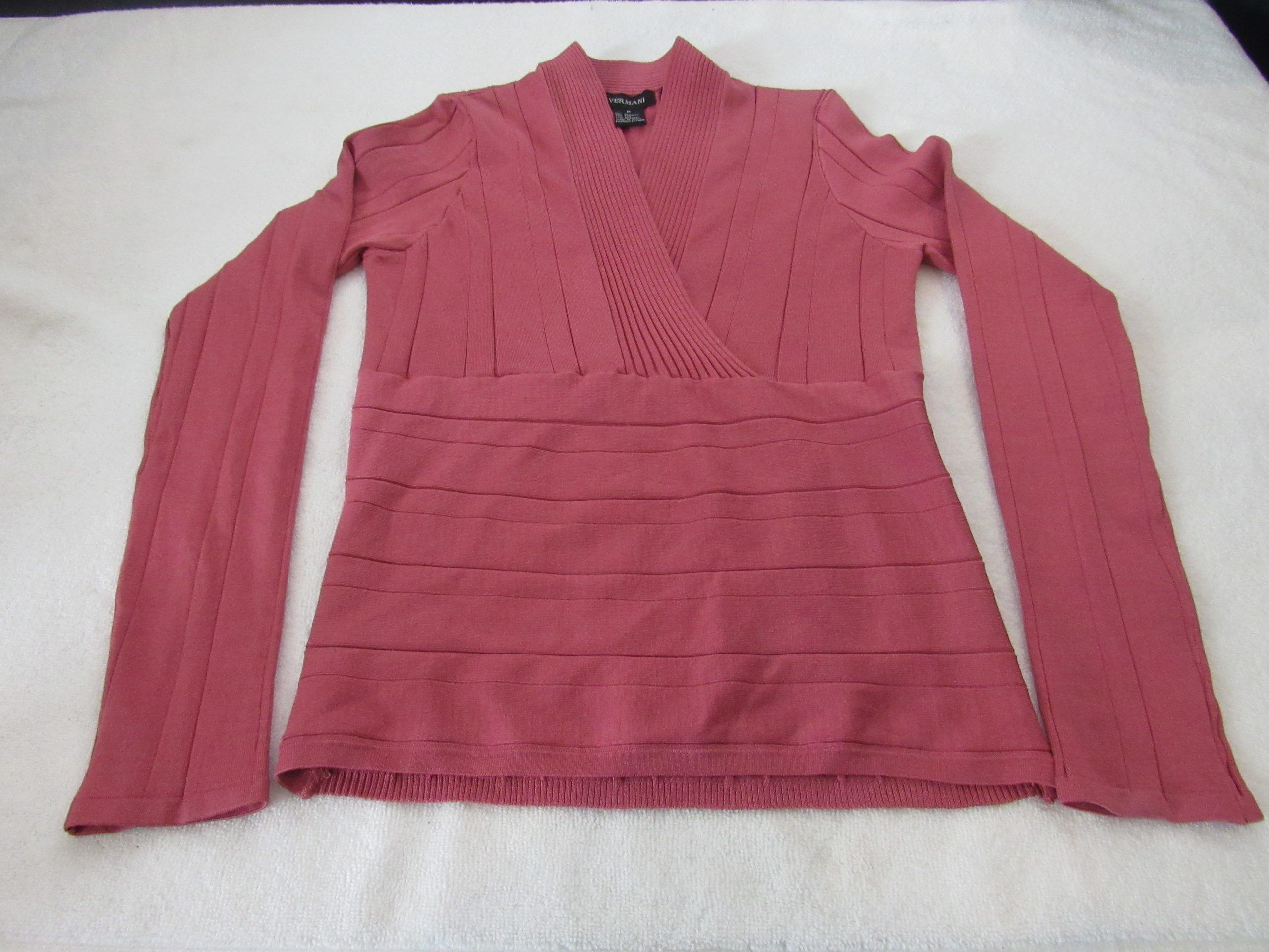 Lote 002 - 500 Blusas para dama de diferentes marcas y modelos en tallas S, M, L y XL - Imagen 60