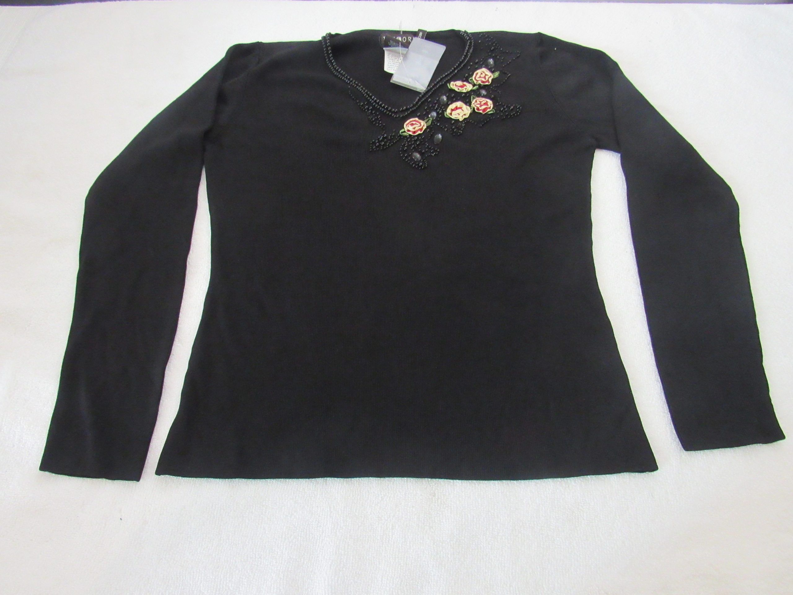 Lote 002 - 500 Blusas para dama de diferentes marcas y modelos en tallas S, M, L y XL - Imagen 76