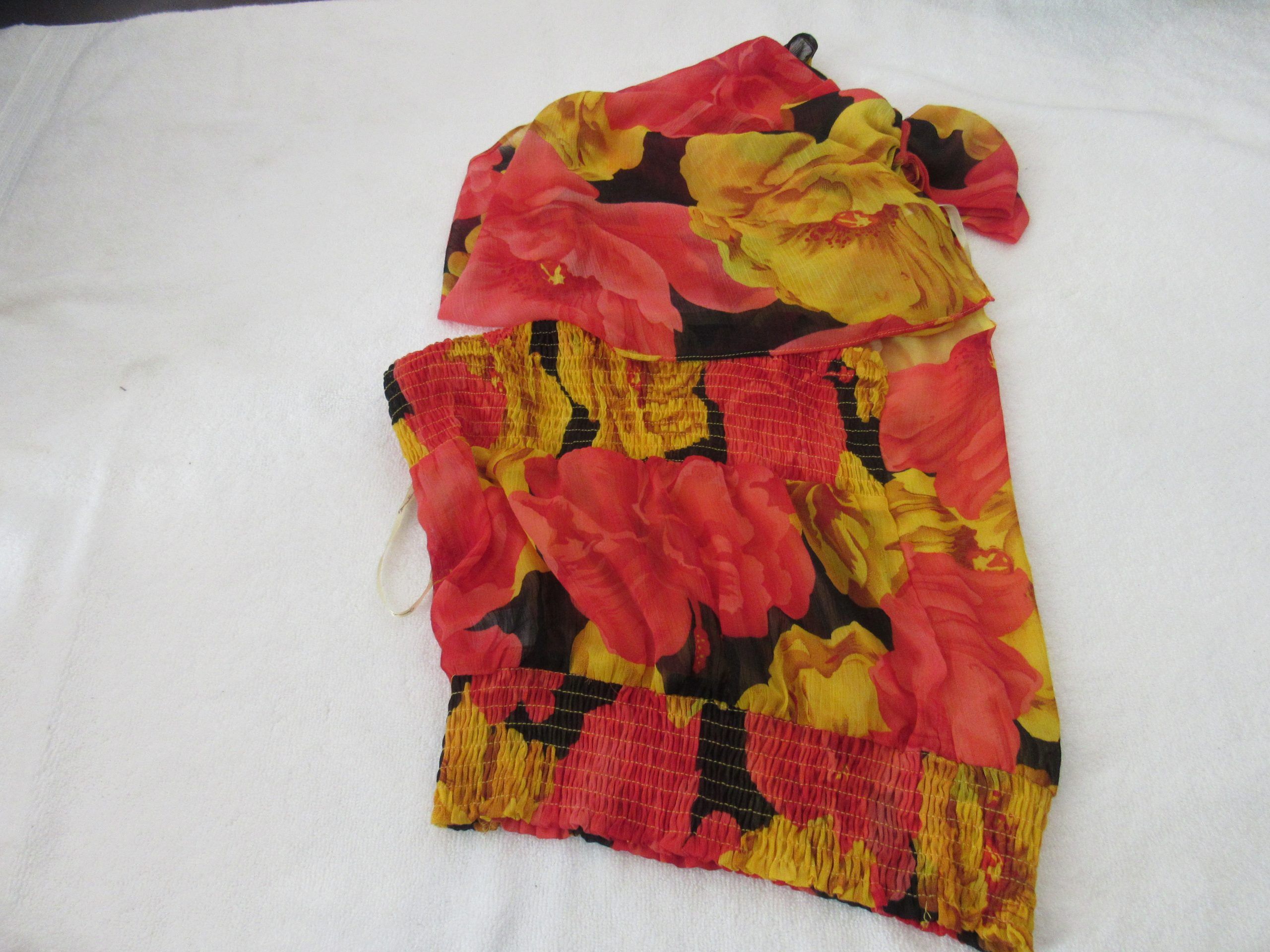 Lote 002 - 500 Blusas para dama de diferentes marcas y modelos en tallas S, M, L y XL - Imagen 118