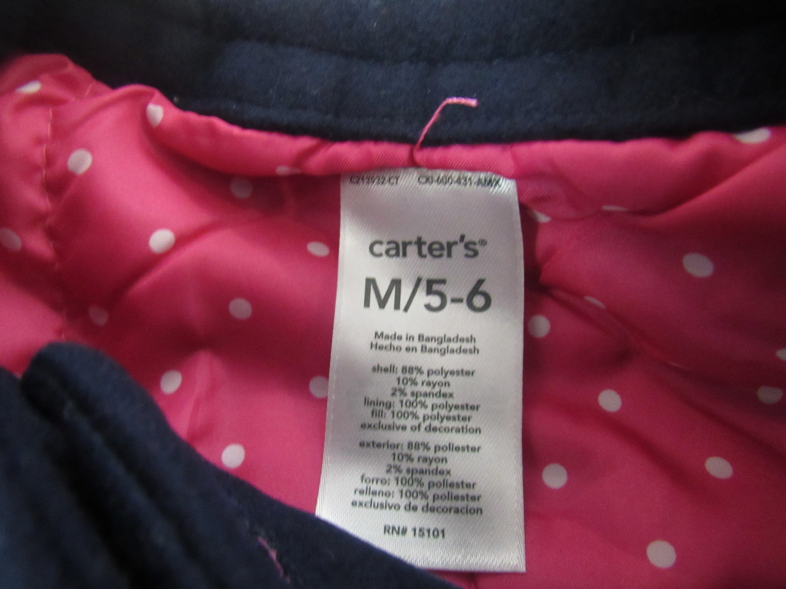 Lote 002 - 200 Chamarras y chalecos para niños, niñas y jóvenes de 2 a 16 años de diferentes marcas y modelos - Imagen 65