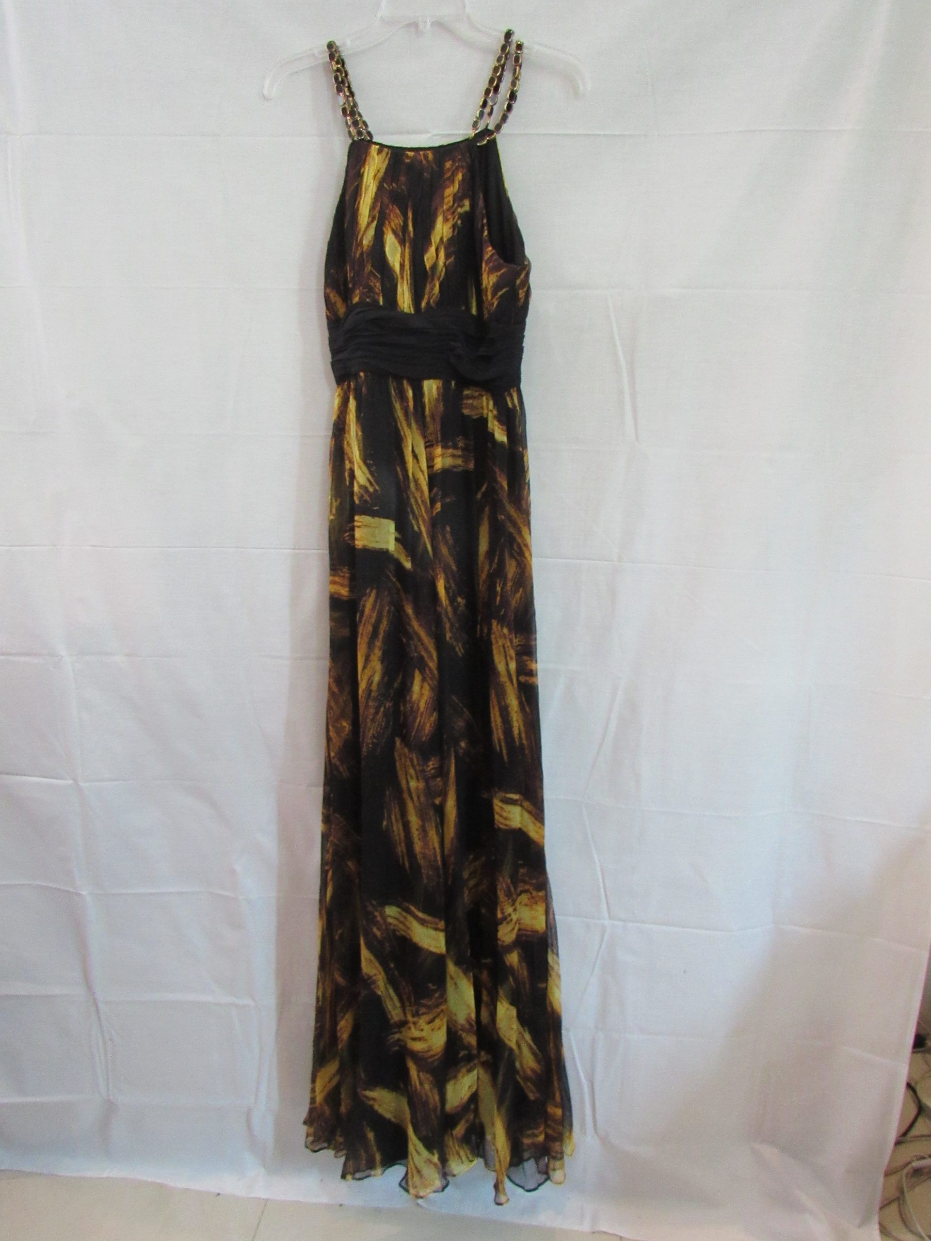 Lote 003 - 100 Vestidos largos de gala de diferentes colores, marcas y modelos - Imagen 54