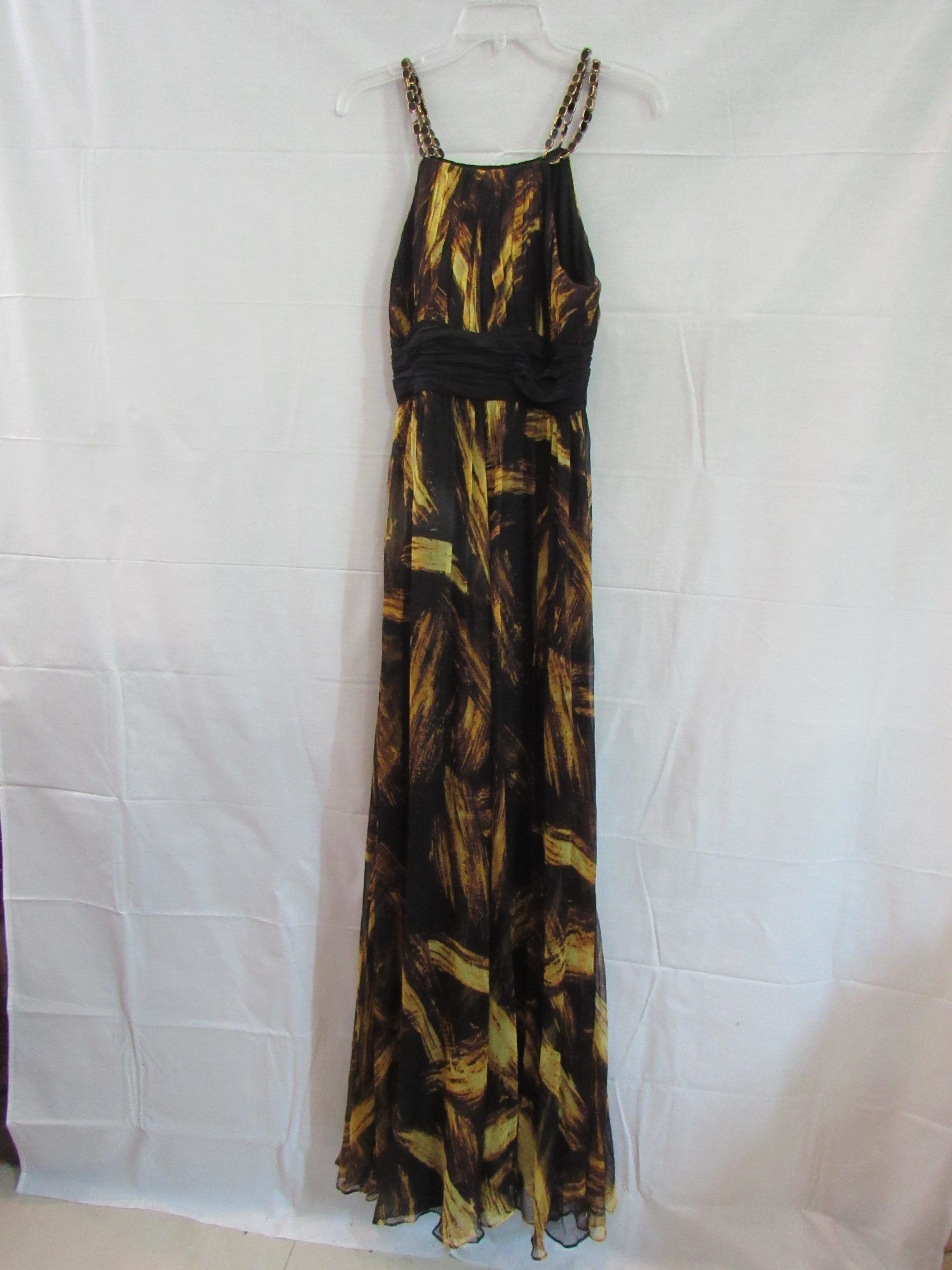 Lote 003 - 100 Vestidos largos de gala de diferentes colores, marcas y modelos - Imagen 55