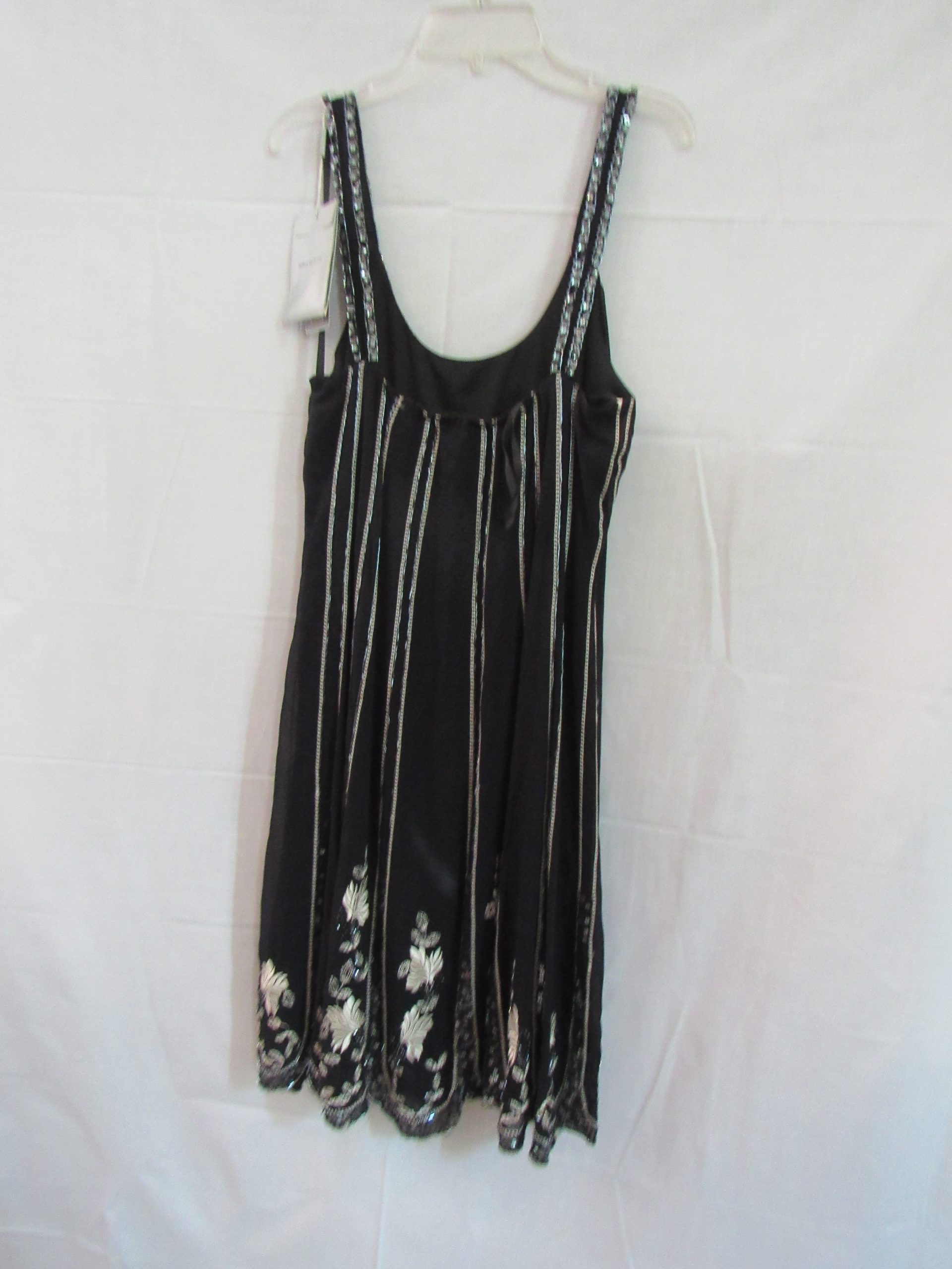 Lote 004 - 600 Vestidos cortos para toda ocasión, pantalones casuales , leggins , tops, sacos chamarras de piel - Imagen 8