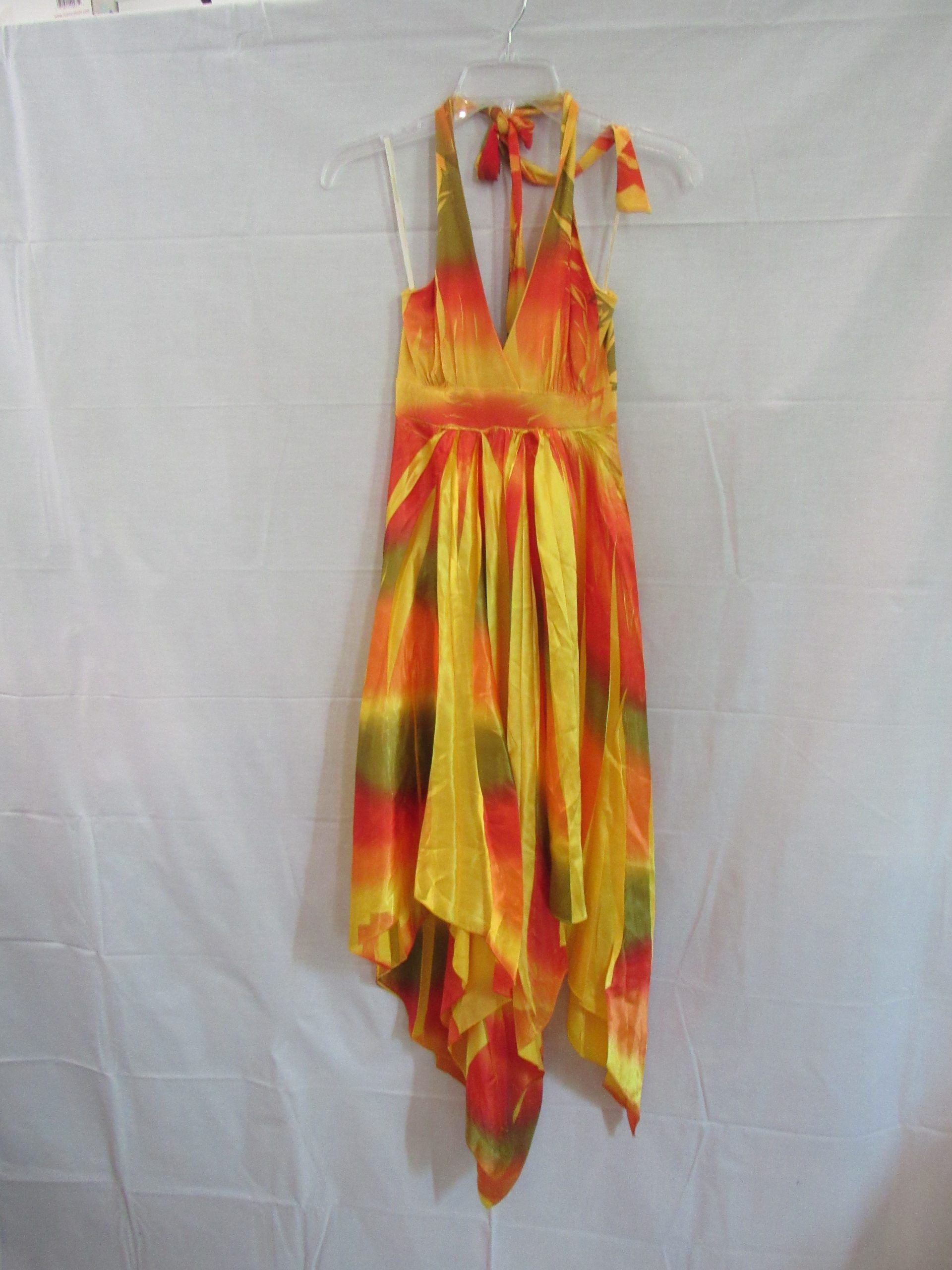 Lote 004 - 600 Vestidos cortos para toda ocasión, pantalones casuales , leggins , tops, sacos chamarras de piel - Imagen 18