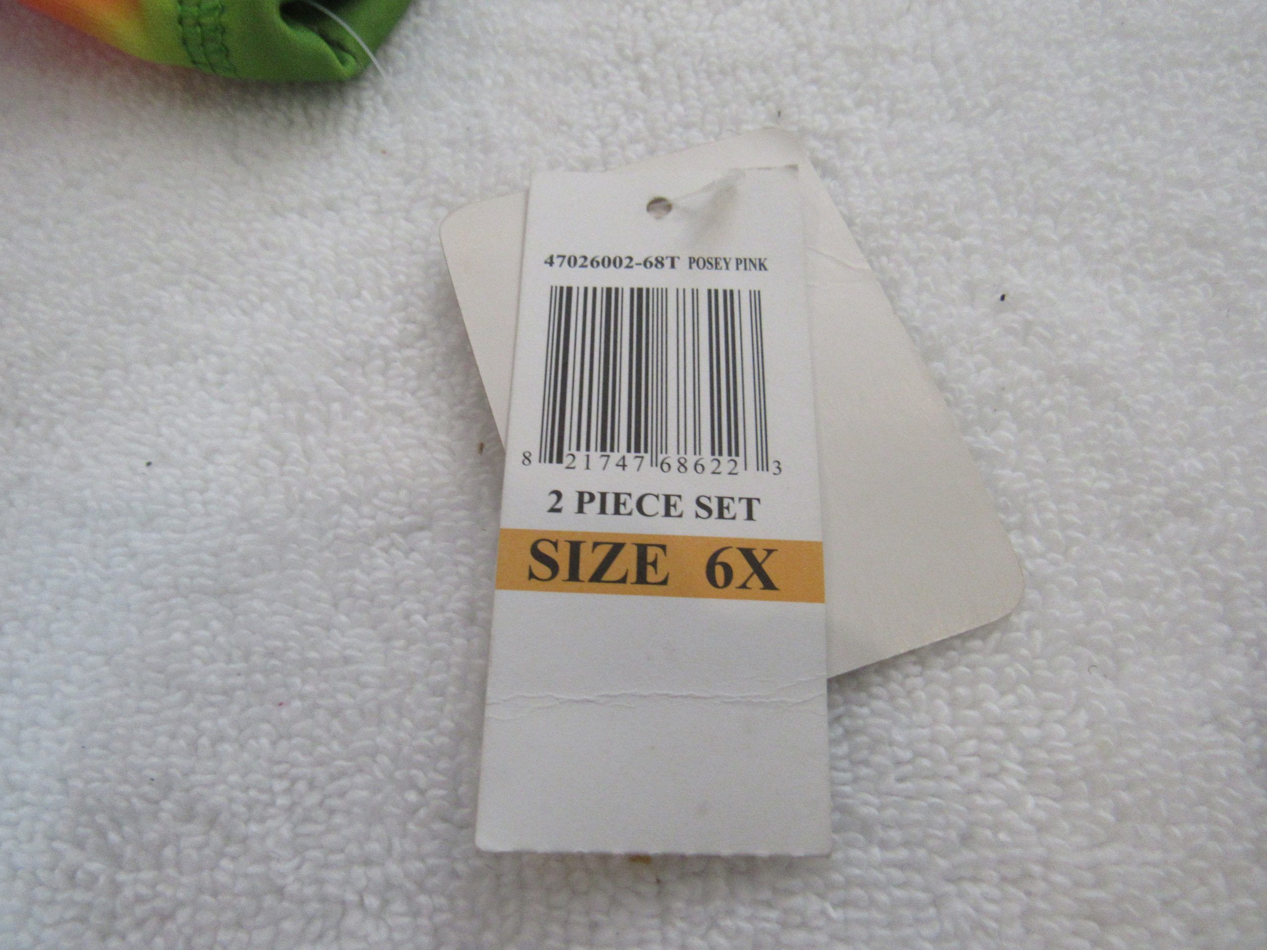 Lote 005 - 500 Trajes de baño para niño y niña de diferentes color, marcas y modelos - Imagen 9