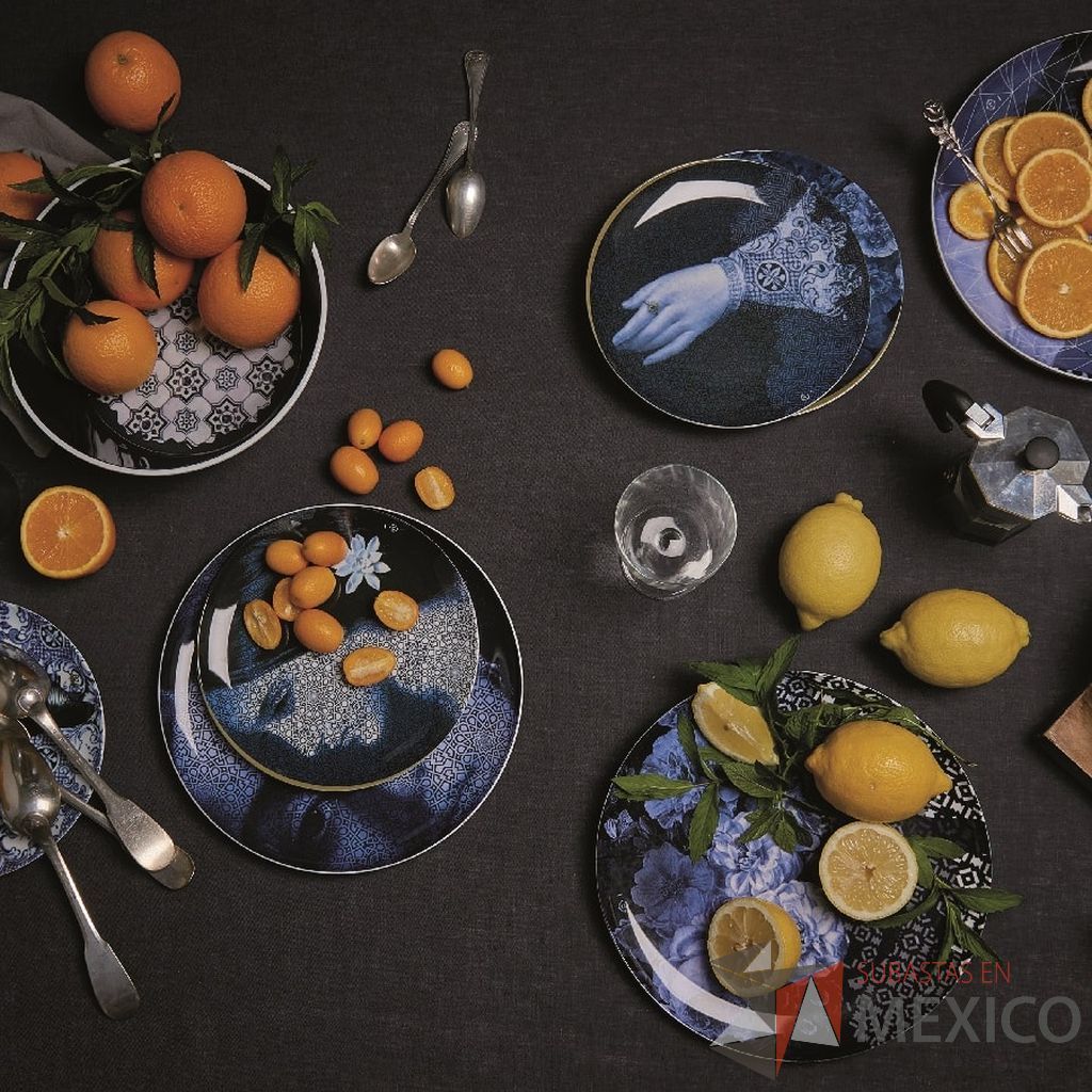 Lote 043 - Set de Mesa Yuan 8 piezas Gris / Parnasse, Osorio Yuan Blanco 8 piezas apilables, Ming Peony 6 piezas y Ming Abysses Azul Claro - Imagen 5