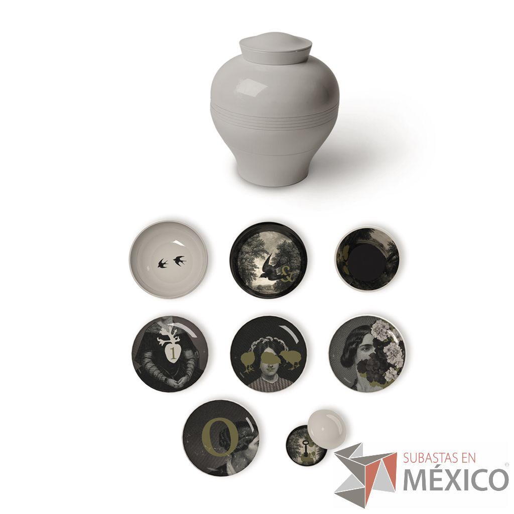 Lote 037 - Set de Mesa Luso Beige / D'Antan, Yuan Negro 8 piezas apilables, Ming Rojo 6 piezas apilables y Ming Abysses Azul Claro - Imagen 2