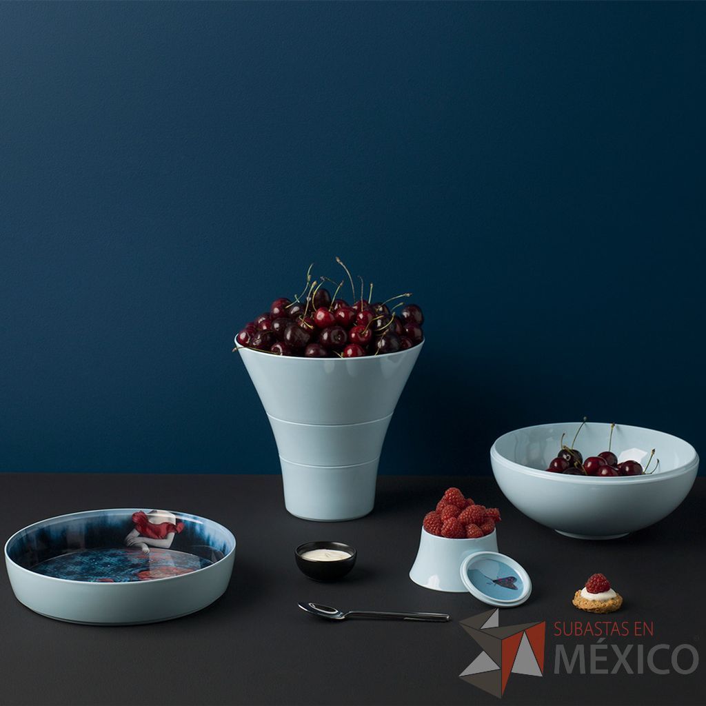 Lote 037 - Set de Mesa Luso Beige / D'Antan, Yuan Negro 8 piezas apilables, Ming Rojo 6 piezas apilables y Ming Abysses Azul Claro - Imagen 12