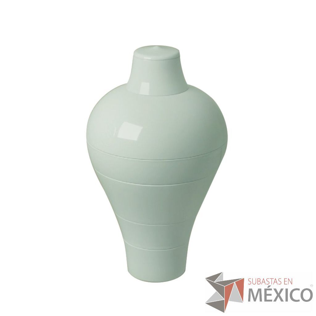 Lote 043 - Set de Mesa Yuan 8 piezas Gris / Parnasse, Osorio Yuan Blanco 8 piezas apilables, Ming Peony 6 piezas y Ming Abysses Azul Claro - Imagen 10