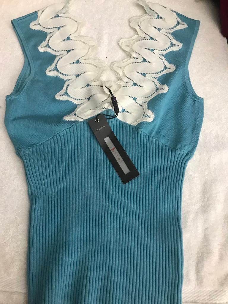 Lote 002 - 500 Blusas para dama de diferentes marcas y modelos en tallas S, M, L y XL - Imagen 142