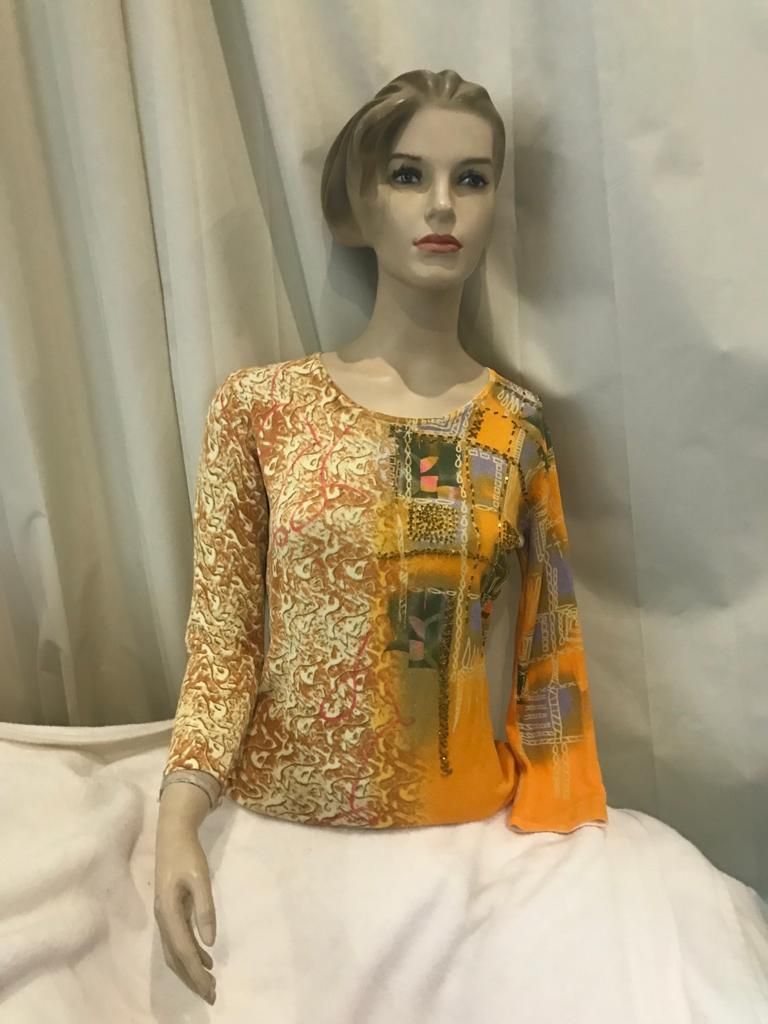 Lote 001 - 3000 piezas de Ropa para Dama Nueva, Marcas Italianas y de USA - Imagen 5