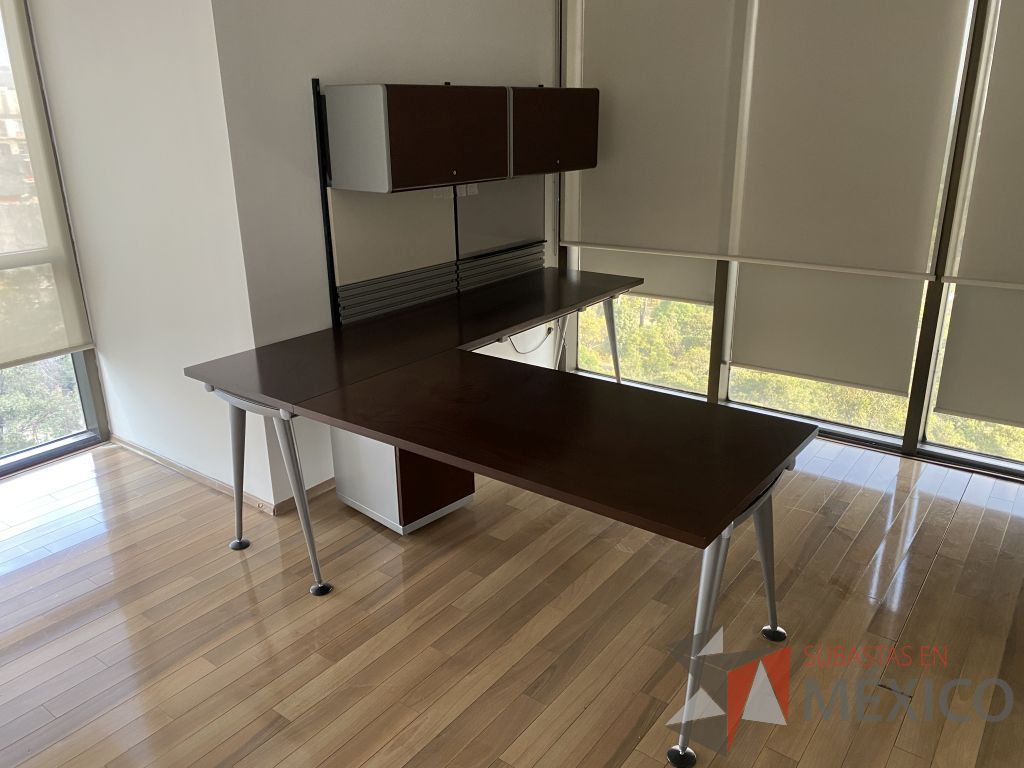 Lote 030 - 2 Escritorios en escuadra con base metálica, archivero de 2 cajones y 2 gavetas superiores color café - Imagen 3