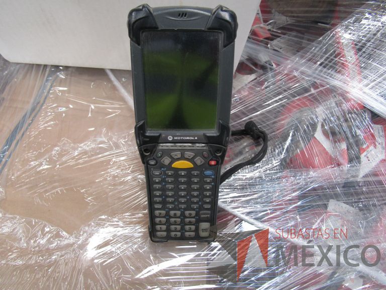 Lote 044 - 8 Scanner, 2 Bases cargador de pilas y scanner, 3 Base cargador de pilas para scanner - Imagen 3