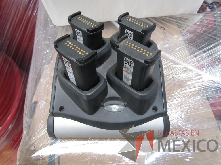 Lote 044 - 8 Scanner, 2 Bases cargador de pilas y scanner, 3 Base cargador de pilas para scanner - Imagen 10