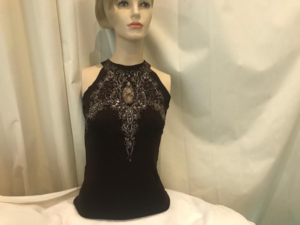 Lote 001 - 3000 piezas de Ropa para Dama Nueva, Marcas Italianas y de USA - Imagen 3