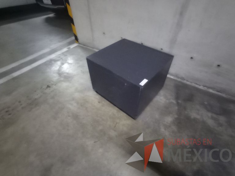 Lote 003 - Gabinete metálico y Archivero metálico - Imagen 5
