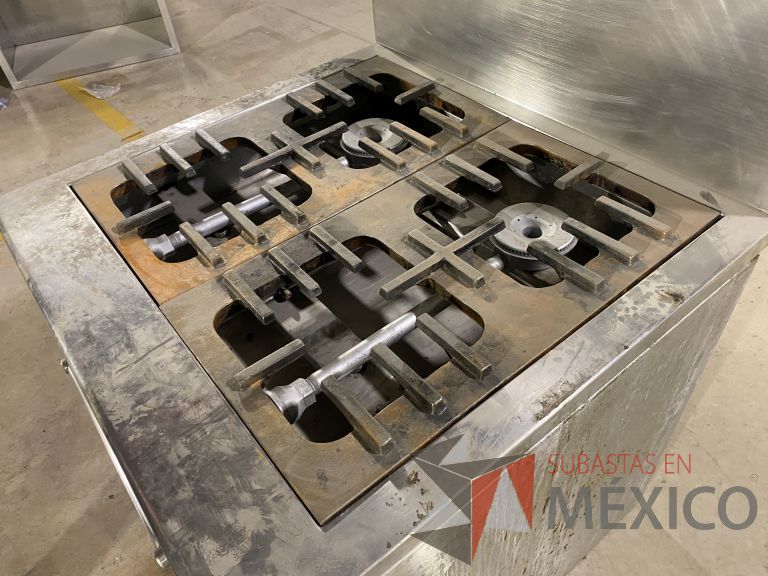 Lote 008 - Estufa de acero con 4 quemadores y horno - Imagen 4