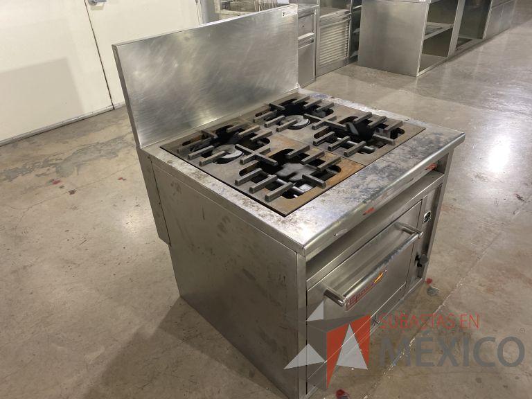 Lote 008 - Estufa de acero con 4 quemadores y horno - Imagen 2