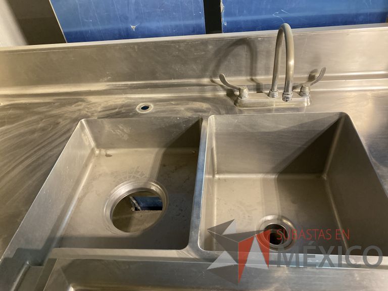 Lote 011 - Mueble para lavado en escuadra de acero inoxidable - Imagen 10