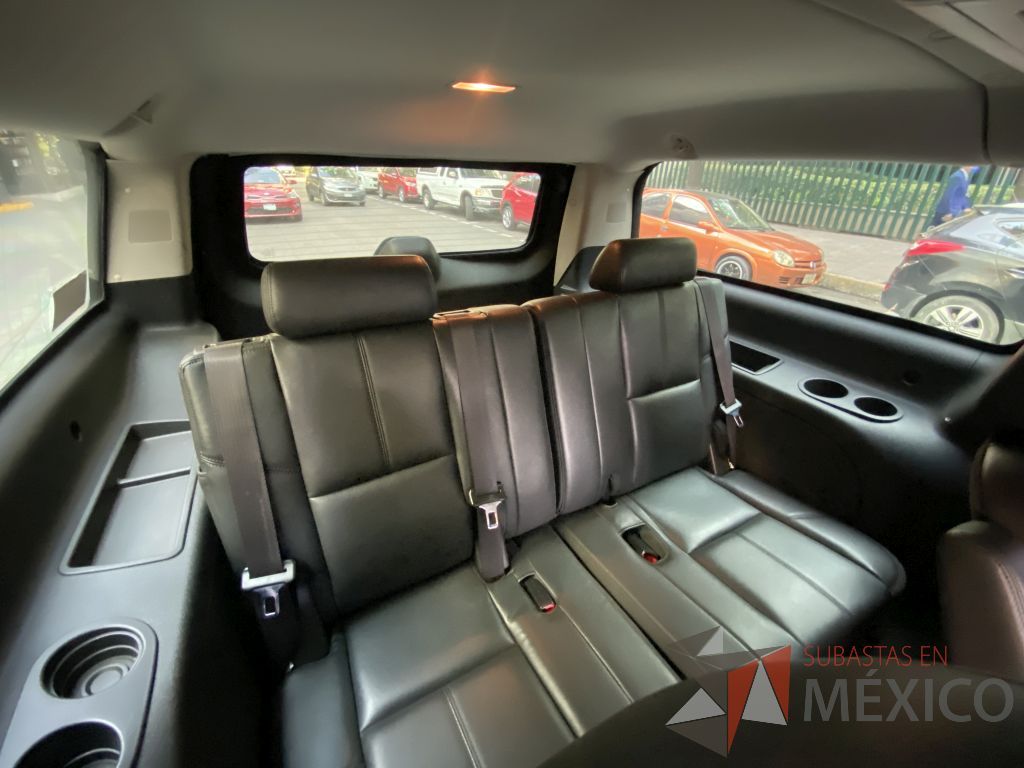 Lote 001 - Camioneta Chevrolet, Suburban D 5.3L, Año 2013, Blindada Nivel AS3 (NIJ IIIA), 4. 42,745 Km - Imagen 27