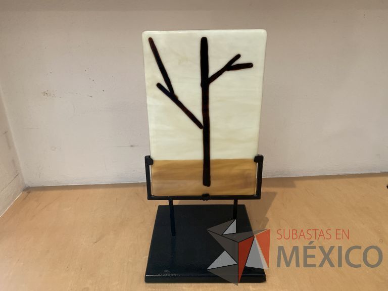 Lote 015 - Set con: 2 porta velas, 1 perfumero, 2 ceniceros, 2 macetas y 1 porta botellas - Imagen 11