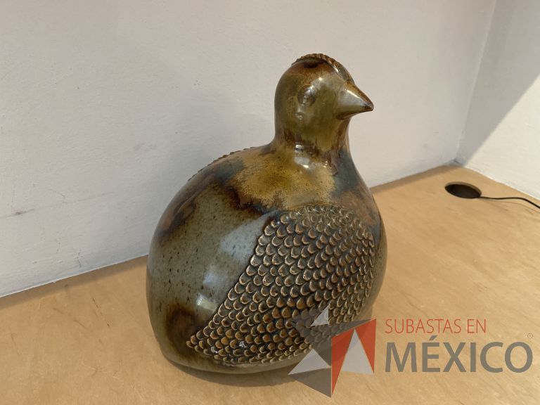Lote 017 - Set con: 2 Patos, 1 gallina y 1 perico decorativo. - Imagen 6